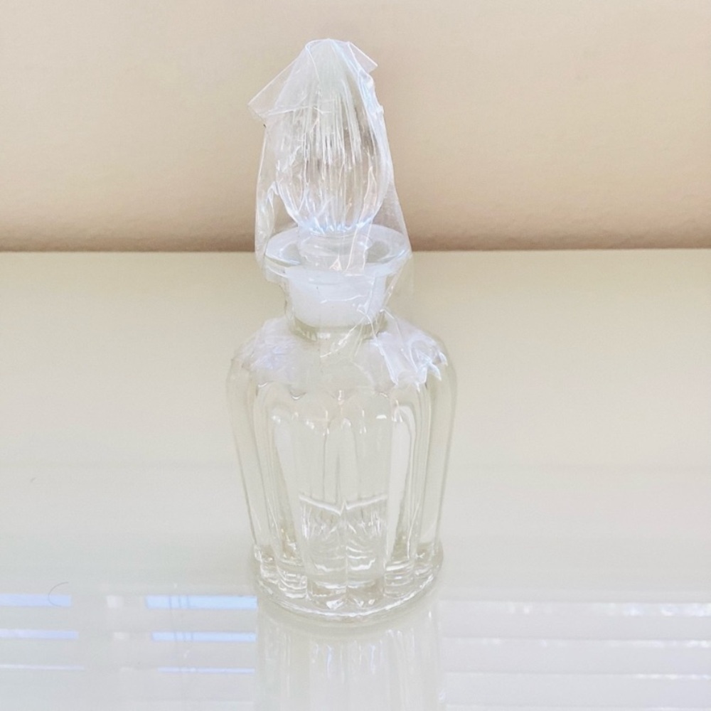 Vintage Perfume Vanity Glass Decor Bottle with stopper